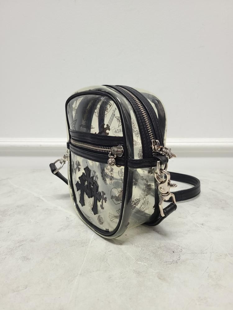 バッグ・カバンその他 +CHROME HEARTS+ CEMETERY CROSS SMALL BAG LEATHER SILVER Chrome Hearts Silver Safty Pin Chain White Shoulder Bag