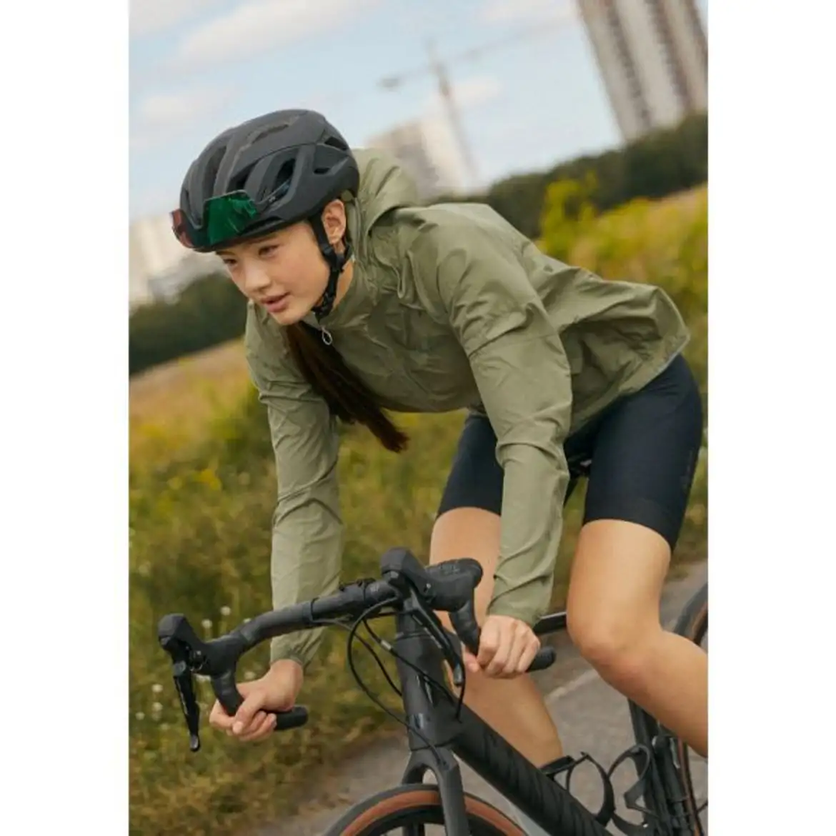 Rapha-3638136 Rapha WOMENS COMMUTER LIGHTWEIGHT JACKET - Cycling jacket  olive green/deep green