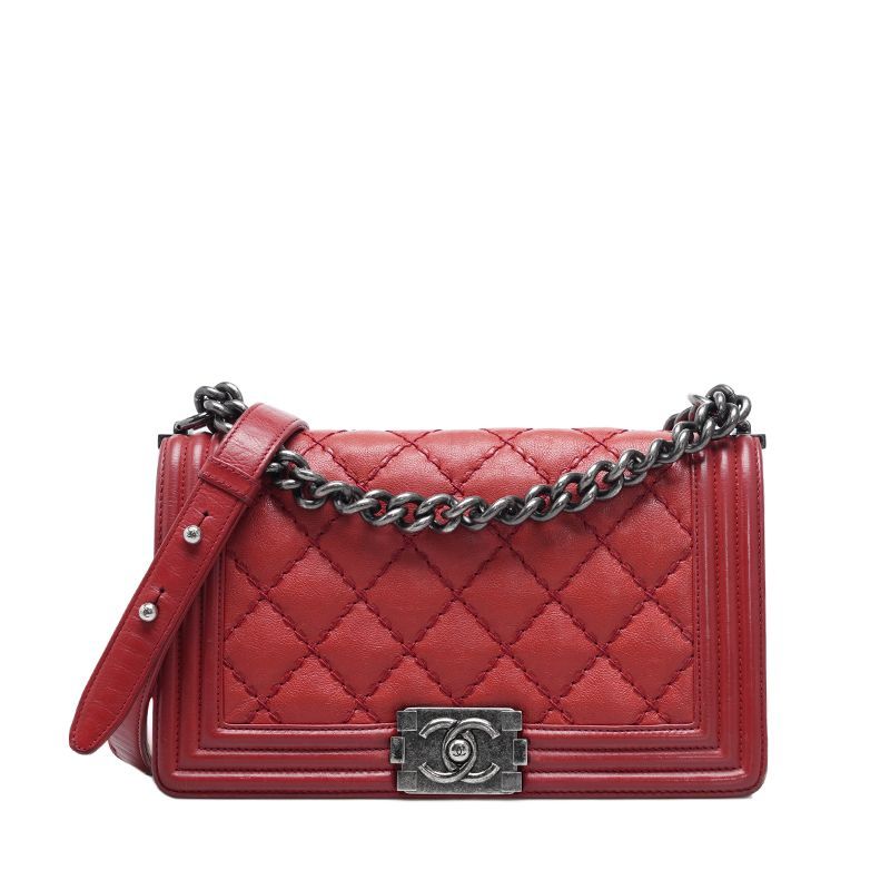 CHANEL Red Boy Flap Black Chain Medium Shoulder Bag 12345