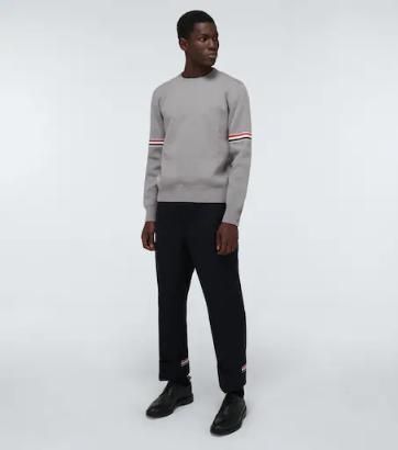 [NB04] 톰브라운 남성 맨투맨 Tricolor Inlay Milano stitch cotton sweater P00501832