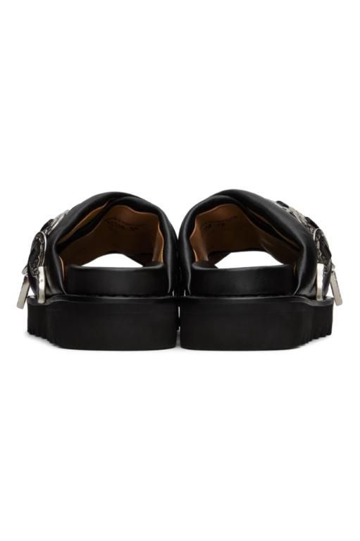 [토가풀라]SSENSE Exclusive Black Cross Strap Flat Sandals 231492F124005