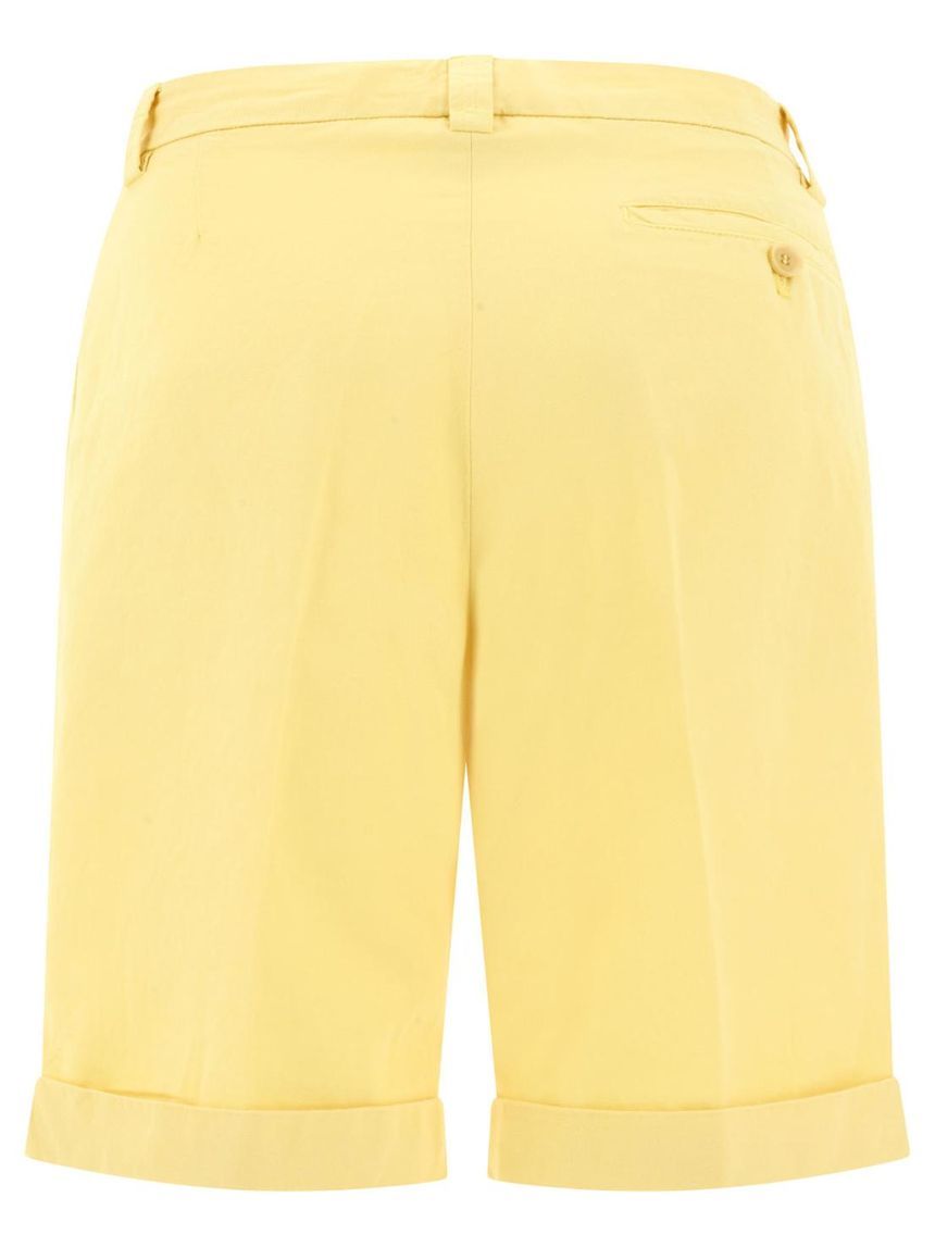 0210 Pleated shorts