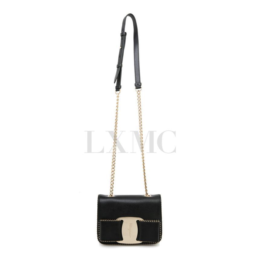 Salvatore Ferragamo Mini Bow Bong Bong Chain Shoulder Bag Salvatore Ferragamo Mini Bow Bong Bong Chain Shoulder Bag
