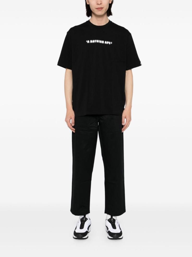 A BATHING APE® 픽셀 로고 티셔츠 001TEK801342M