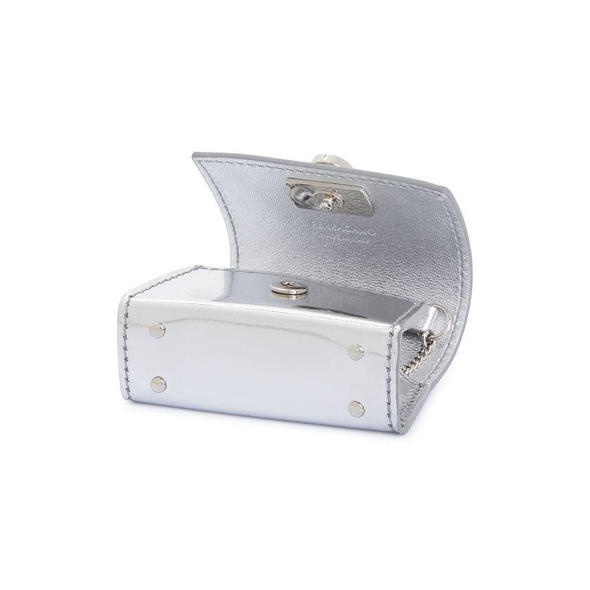 FERRAGAMO直営店 Airpod Proホルダー Ferragamo Airpods Pro Case in Black | Lyst