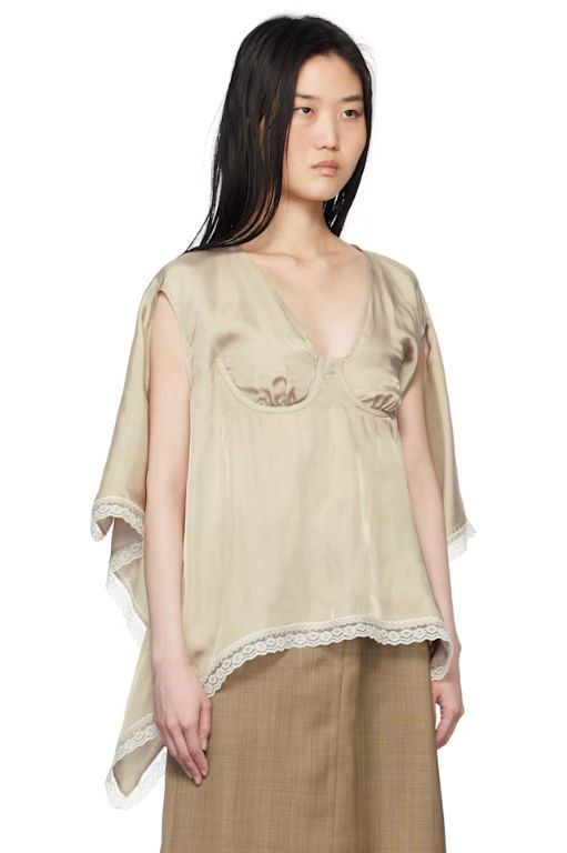 [푸시버튼]Beige Bra Point Square Blouse 251252F107004