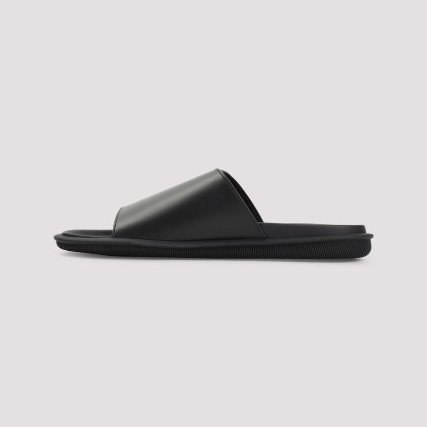 サンダル GIORGIO ARMANI SS25 SLIDE (X2P097 XF731 00002) 조르지오아르마니(Giorgio Armani) | SS25 조르지오아르마니