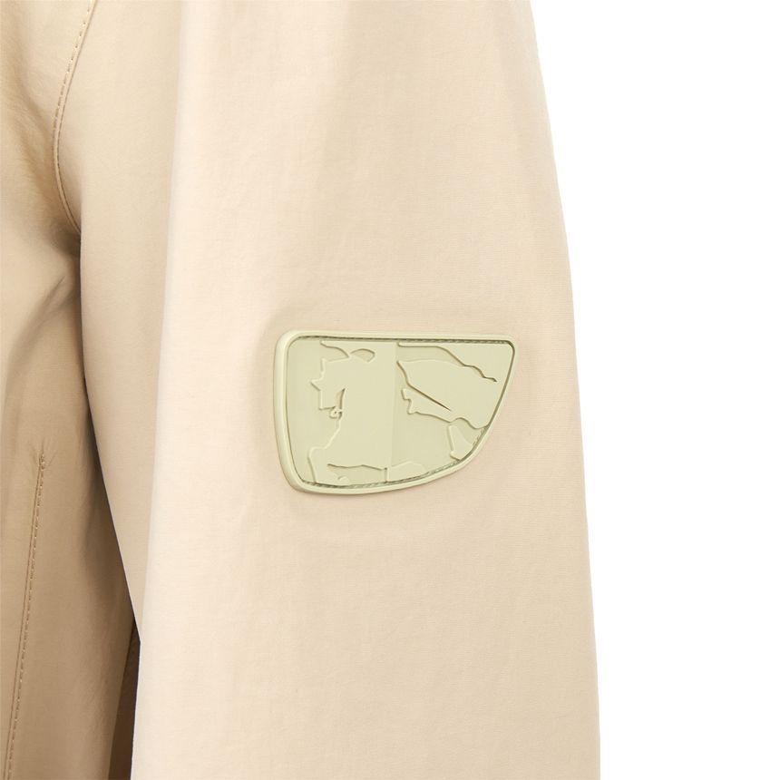 バーバリー レディース ジャケット AU24 WW TEC 8091622 A1435 Burberry Women's Hooded Rain Jacket AU24 WW TEC 8091622