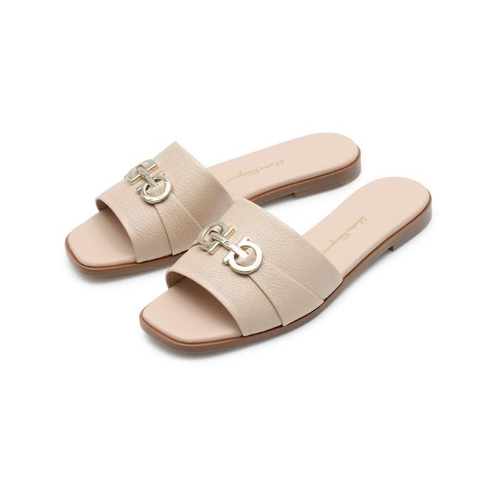 サンダル・ミュール Salvatore Ferragamo Women's ORIA Sandals Beige Salvatore Ferragamo Women's ORIA Sandals Beige 01E565758085
