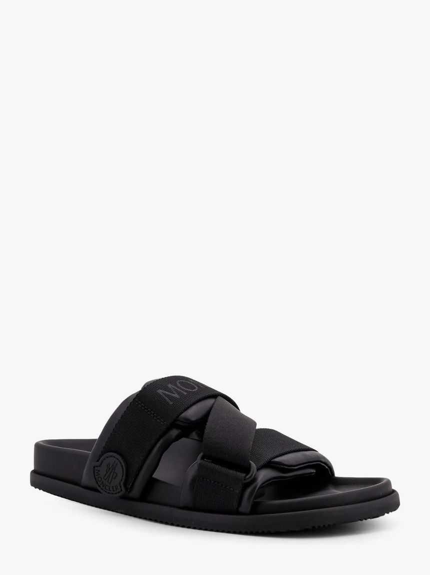 MONCLER 월 여름 09B4L00040M5027