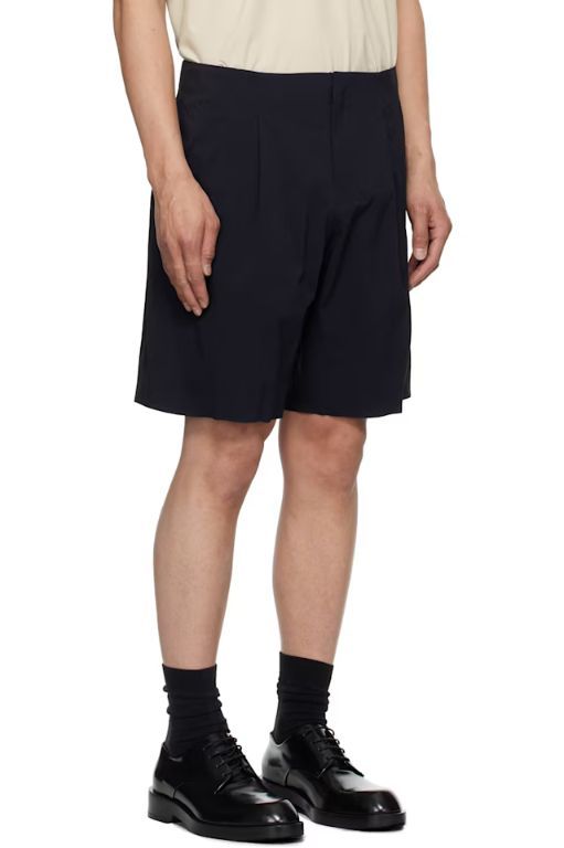 [Veilance]Black Indisce Shorts 251494M193004