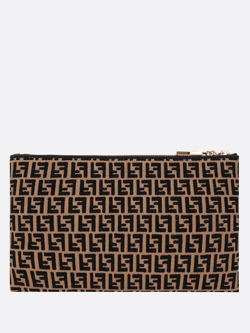 Conti Fendi Piatta 미디움 클러치 8N0149AQ1PF0VPJ