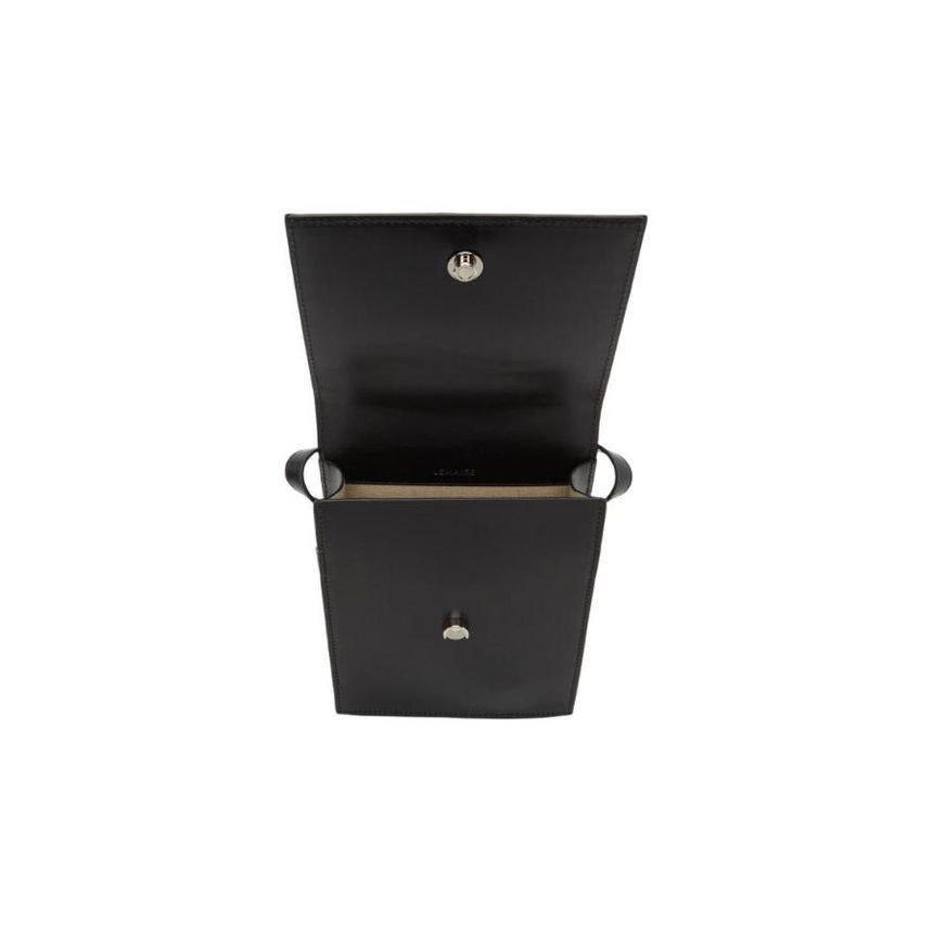르메르 스몰 사첼백 베지터블 탠 레더 블랙 BG263-LL111-999