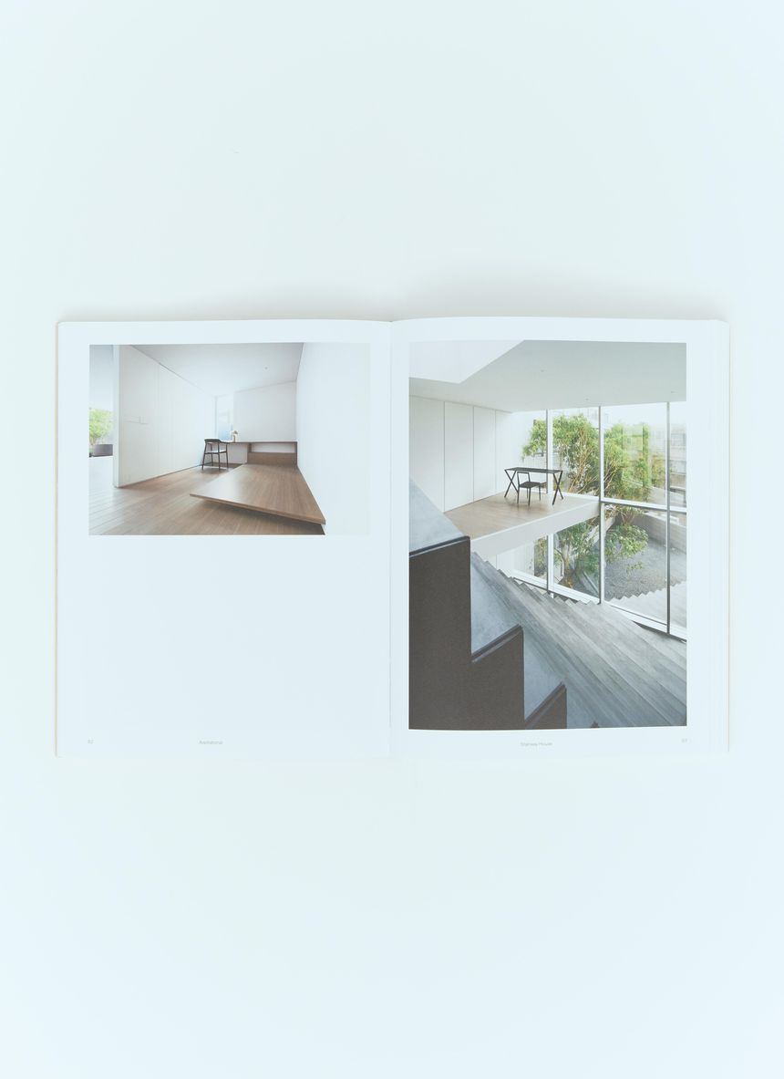 23 F/W 재패니즈 INTERIORS 9781838663995 B0111202453