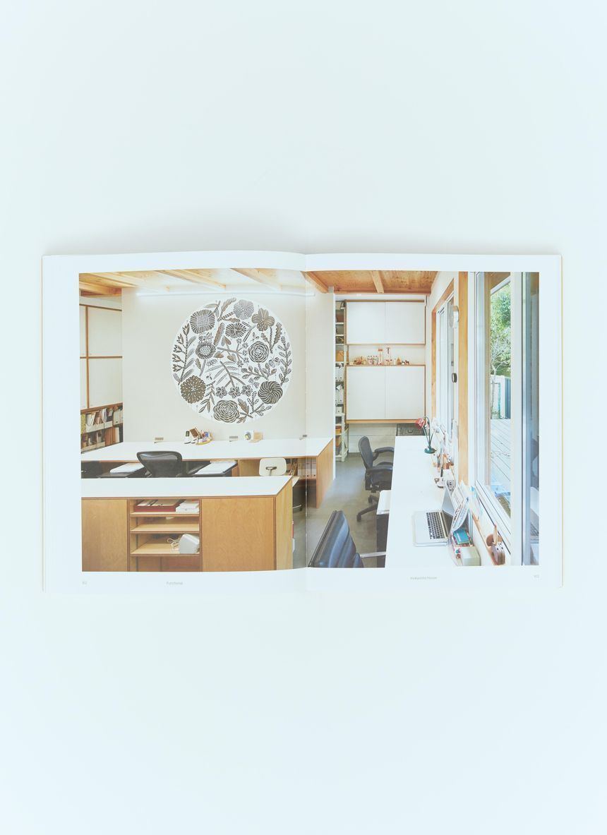 23 F/W 재패니즈 INTERIORS 9781838663995 B0111202453