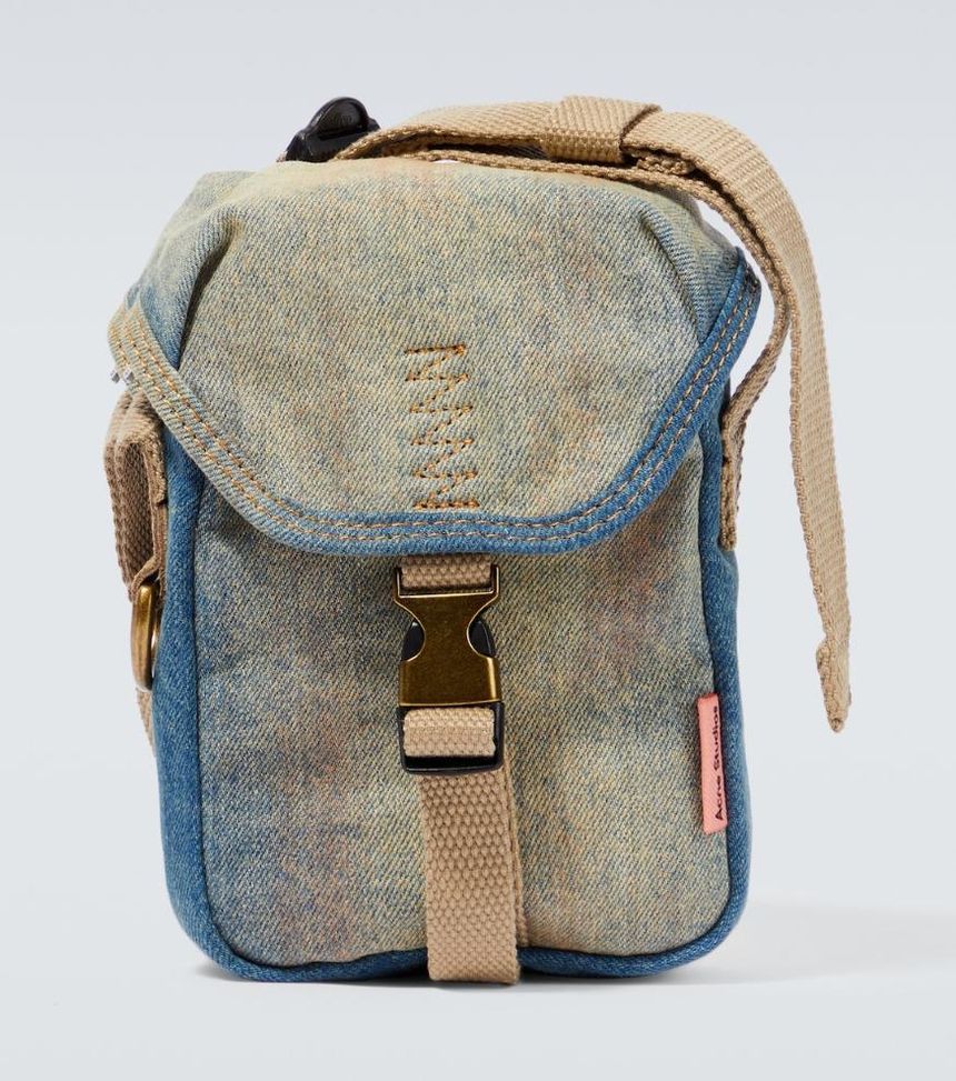 [NB04] 아크네 스튜디오 남성 크로스백 Bleached denim shoulder bag P00830645