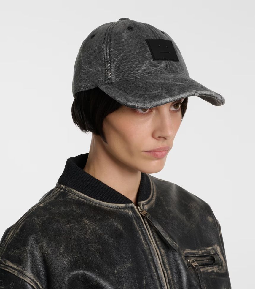 [NB04] 아크네 스튜디오 여성 모자 Cunov distressed canvas baseball cap P00886715