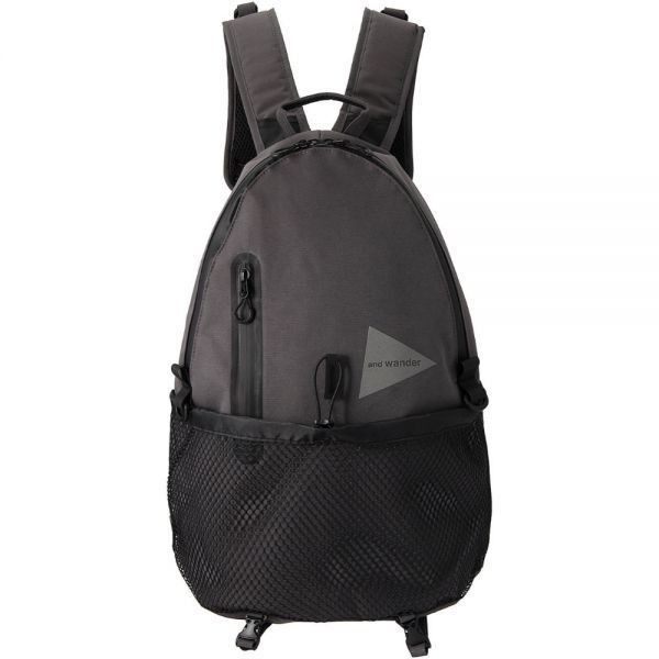 AND WANDER PeCo 20L Daypack - Gray (5744975208-020) (PeCo 데이팩)