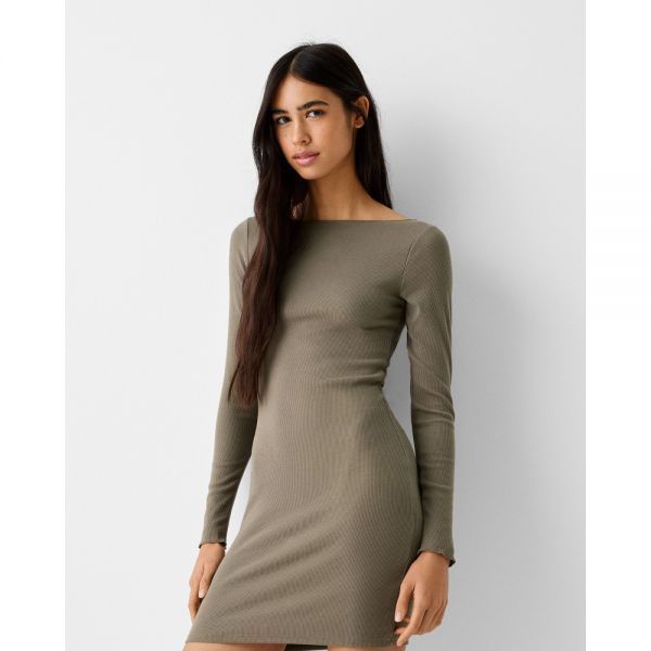 Bershka 버쉬카 리브드 니트 보트 넥 롱 슬리브 미니 드레스 - 카키