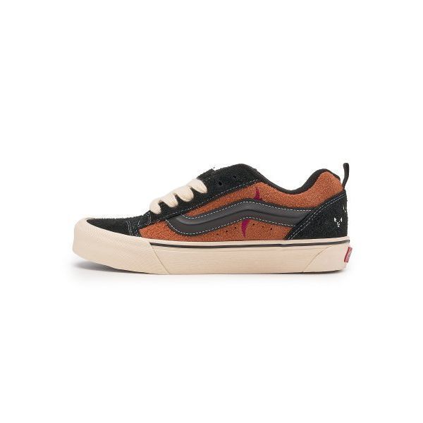VANS 반스 반스ⅹ디즈니 뉴스쿨 - 스카 블랙:브라운