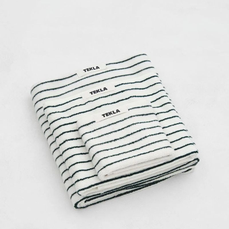 테클라 Hand Towel 50X90 - Racing Green Stripes
