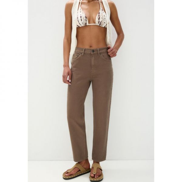 Pull and Bear 루즈핏 청바지 - 갈색
