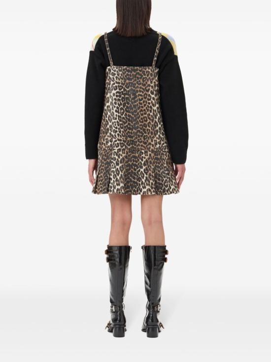 J1661 943 LEOPARD