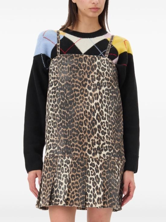 J1661 943 LEOPARD