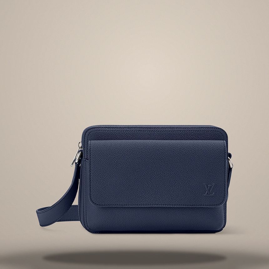 Louis Vuitton Boarding Messenger Navy Blue M15260 157272429 [P]
