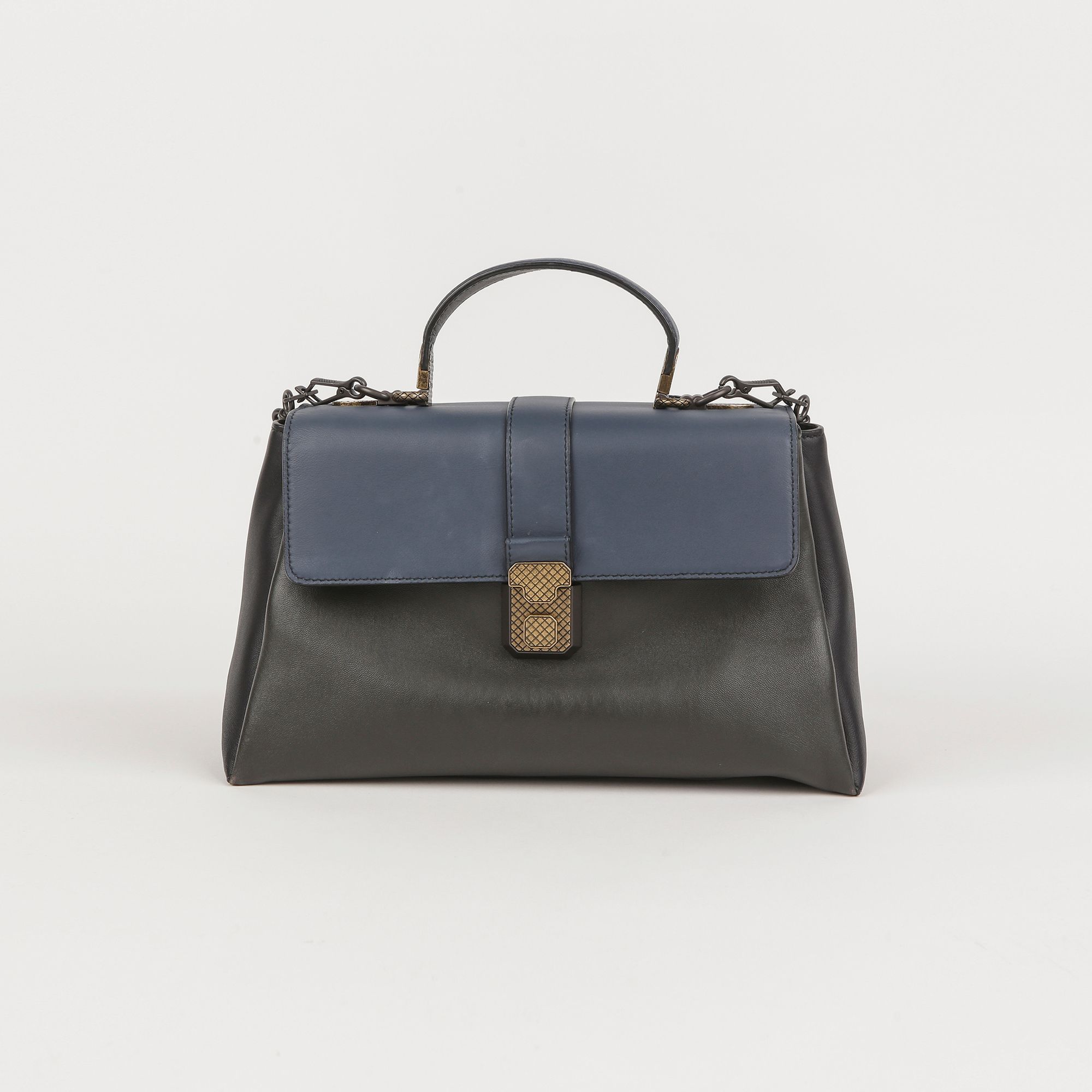 Bottega Veneta - Cargo Black Woven Leather Tote