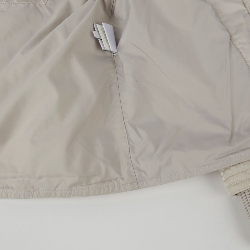 CHANEL Metallic Light Grey Quilted Zip-Up Jacket P26543 CHANEL Metallic Light Grey Quilted Zip-Up Jacket P26543