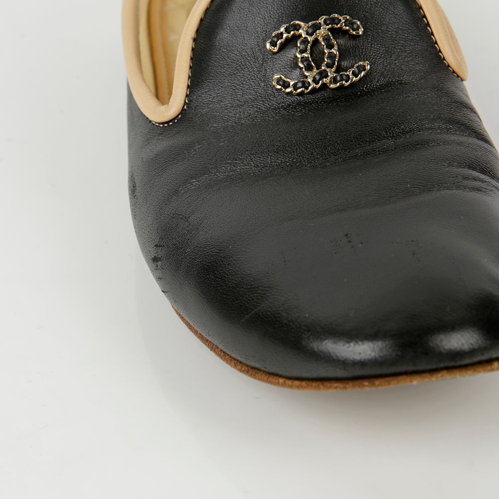 さりげないハートが可愛い】 CHANEL CCロゴ ローファー (CHANEL