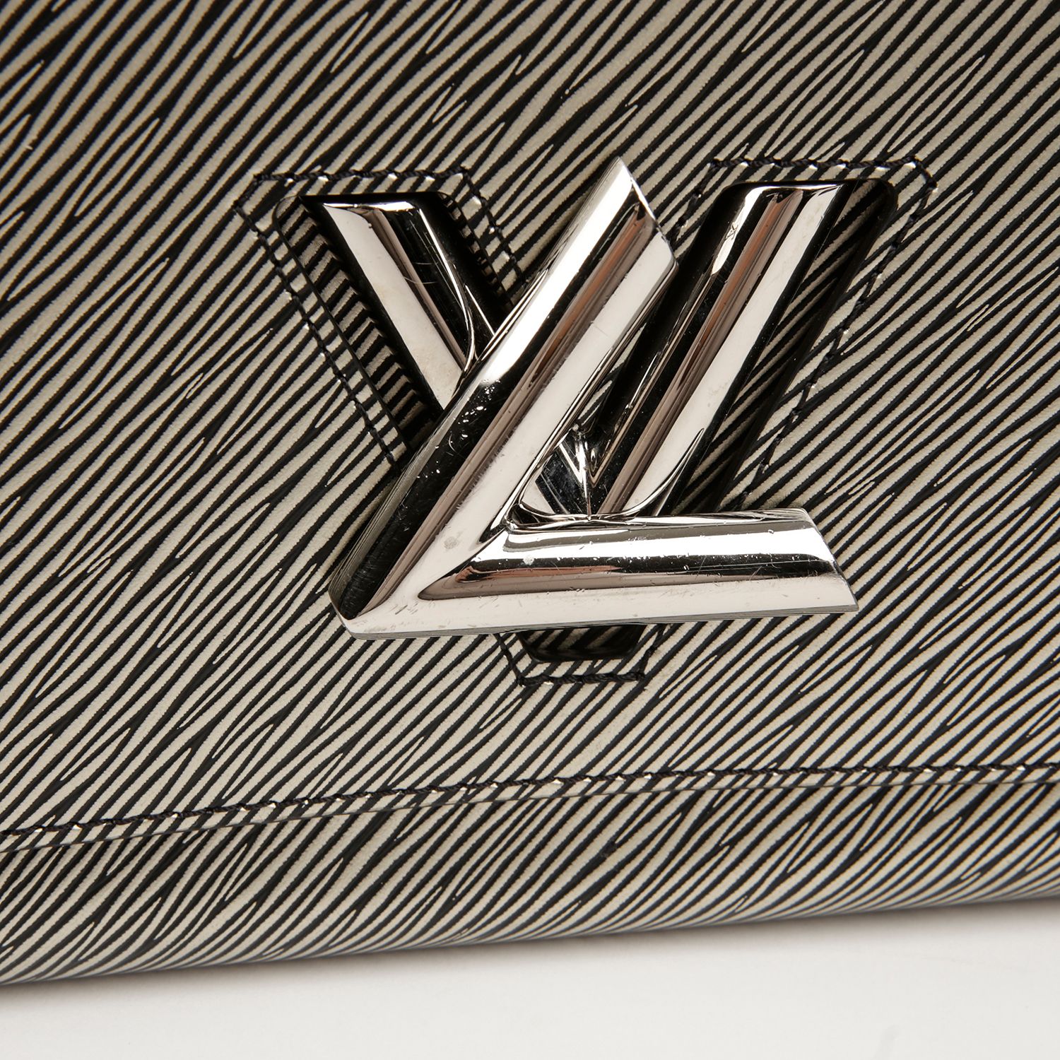Louis Vuitton Twist MM Shoulder and Crossbody Bag M54855