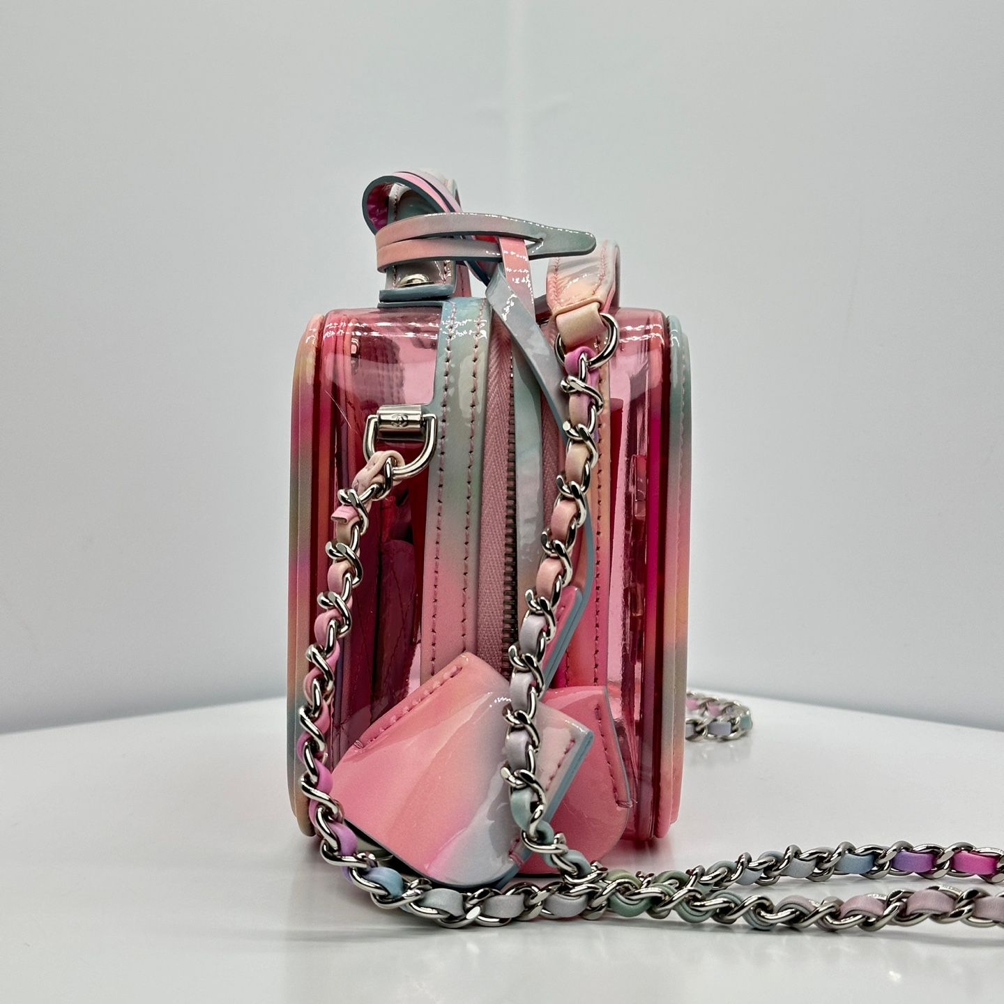 CHANEL Transparent Filigree Vanity Top Handle Women's Tote CHANEL Transparent Filigree Vanity Top Handle Women's Tote
