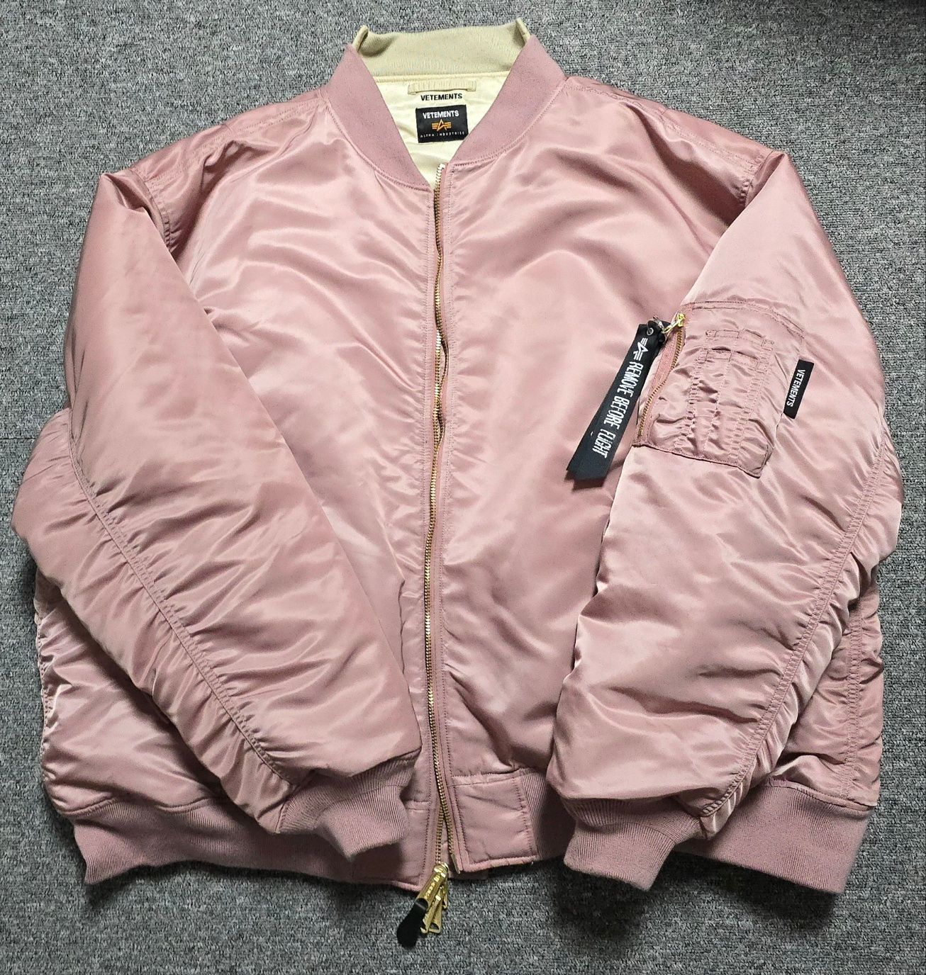 vetements Reversible Bomber Jacket (110) | eBay