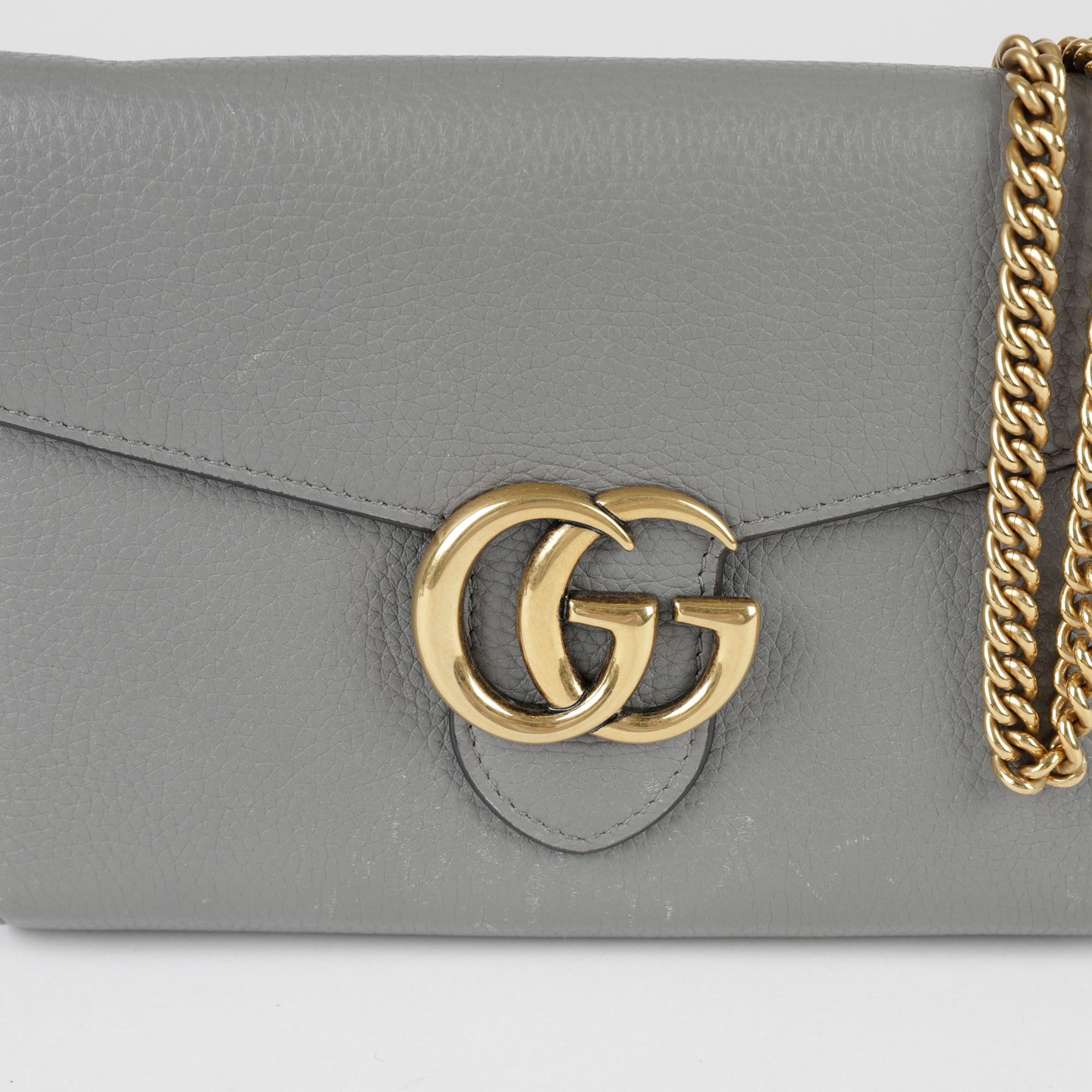 NWT GUCCI 527792 Unisex Small Logo Print White Leather
