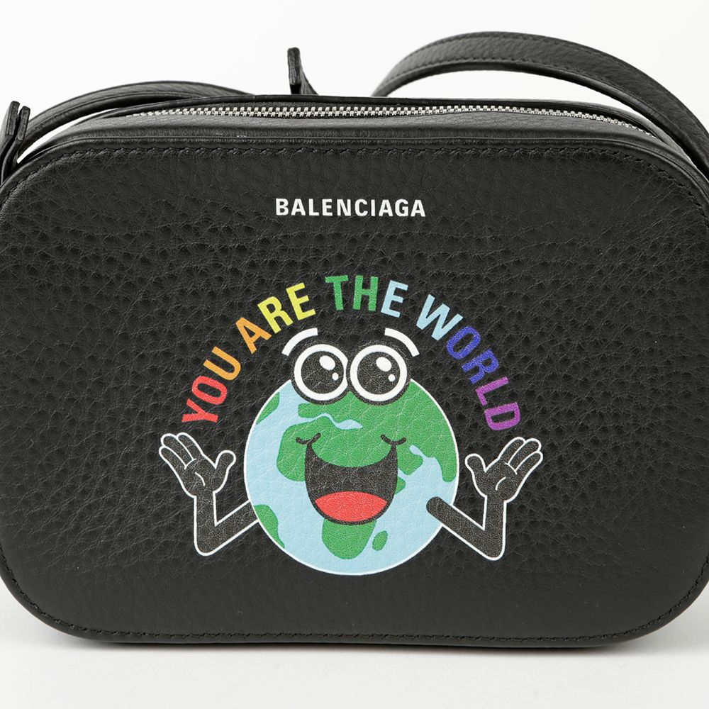 Balenciaga Everyday XS Camera Crossbody Bag 552372 | eBay