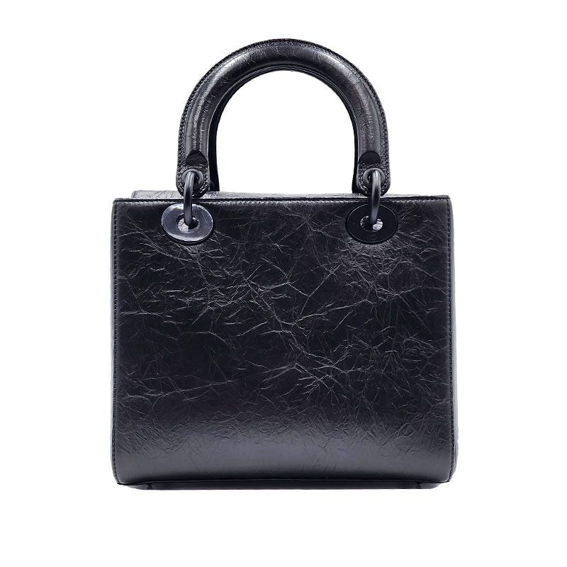 Christian Dior Dロゴ ハート チェーン フック スイング ピアス
