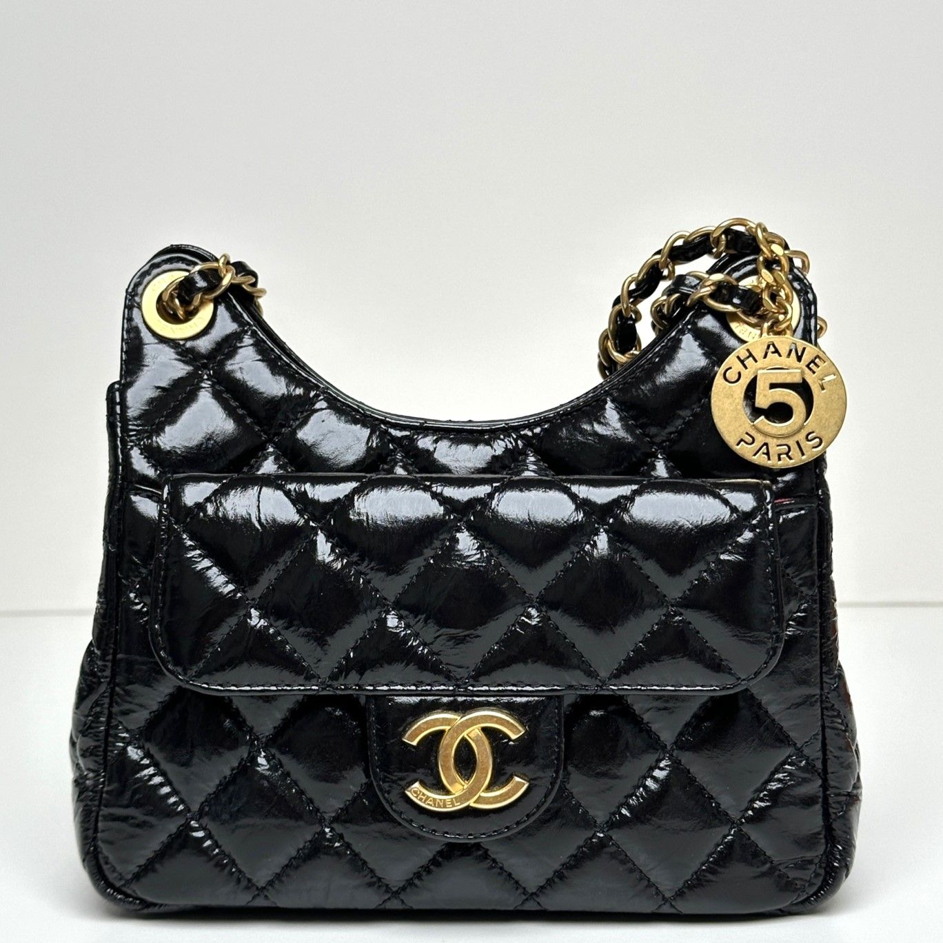 【本日特価】 Small Black Shiny Bag Hobo CHANEL AS3710 eBay | 99085236 ホルターネック