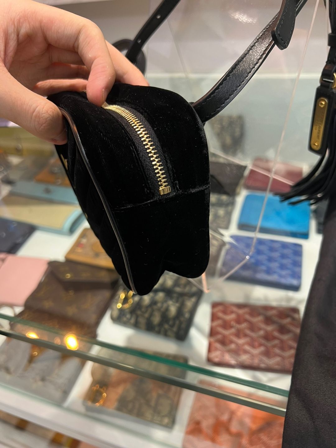 Saint Laurent Velvet Black Crossbody Bag (534817) | eBay Saint Laurent Velvet Black Crossbody Bag (534817) | eBay