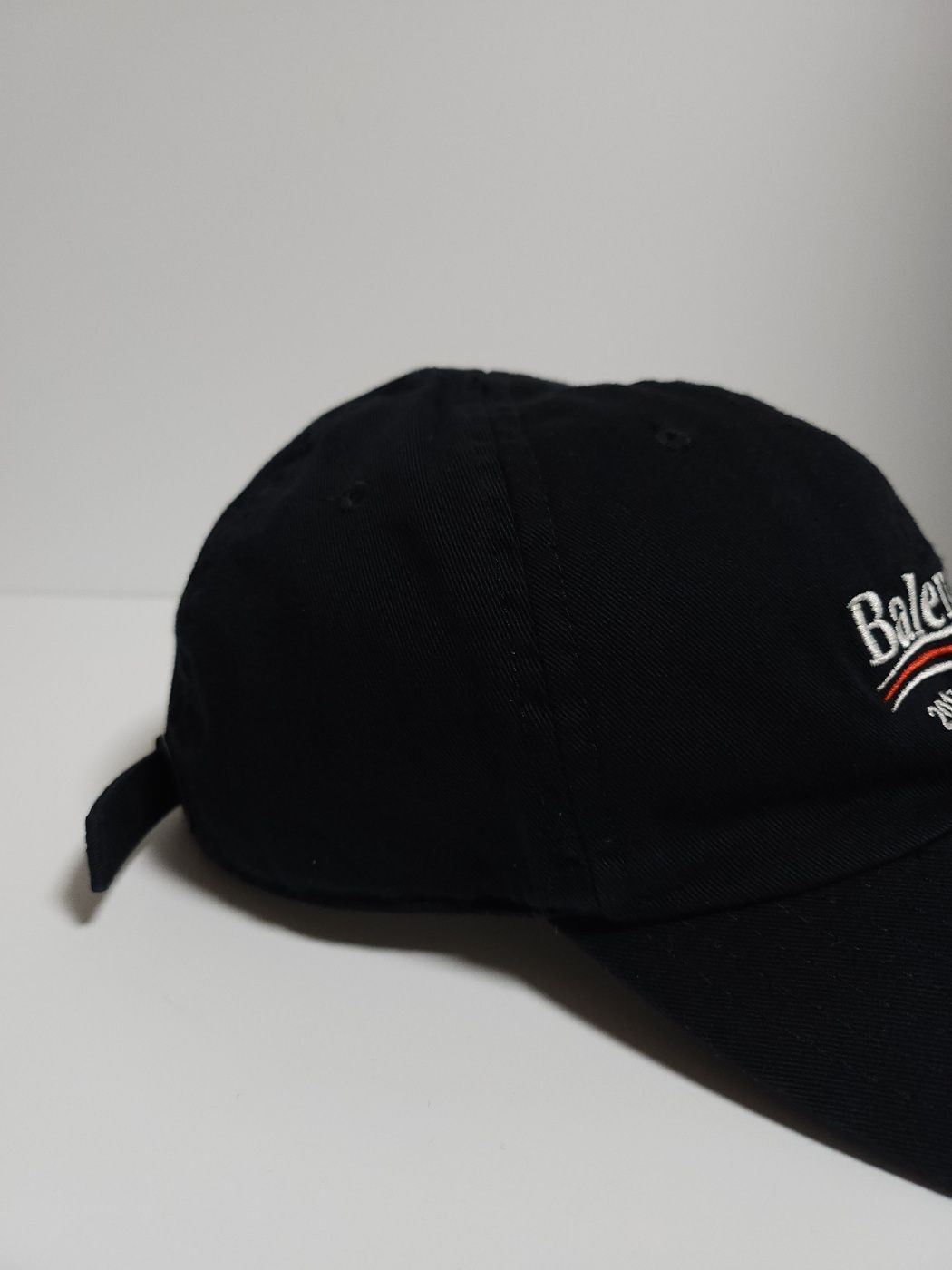 Balenciaga 2017 Black Wave Logo Baseball Cap D0972 101606785