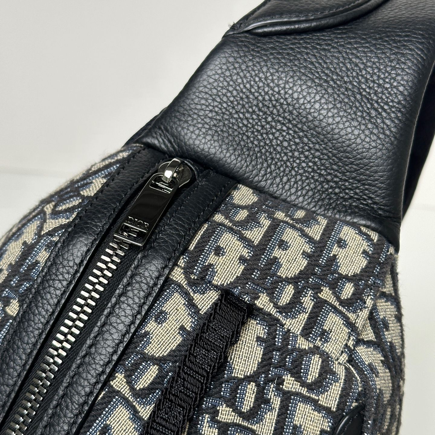 Dior Jacquard Scrap Bag Black Grained Calf 1ESBO040YKY | eBay Dior Jacquard Scrap Bag Black Grained Calf 1ESBO040YKY | eBay
