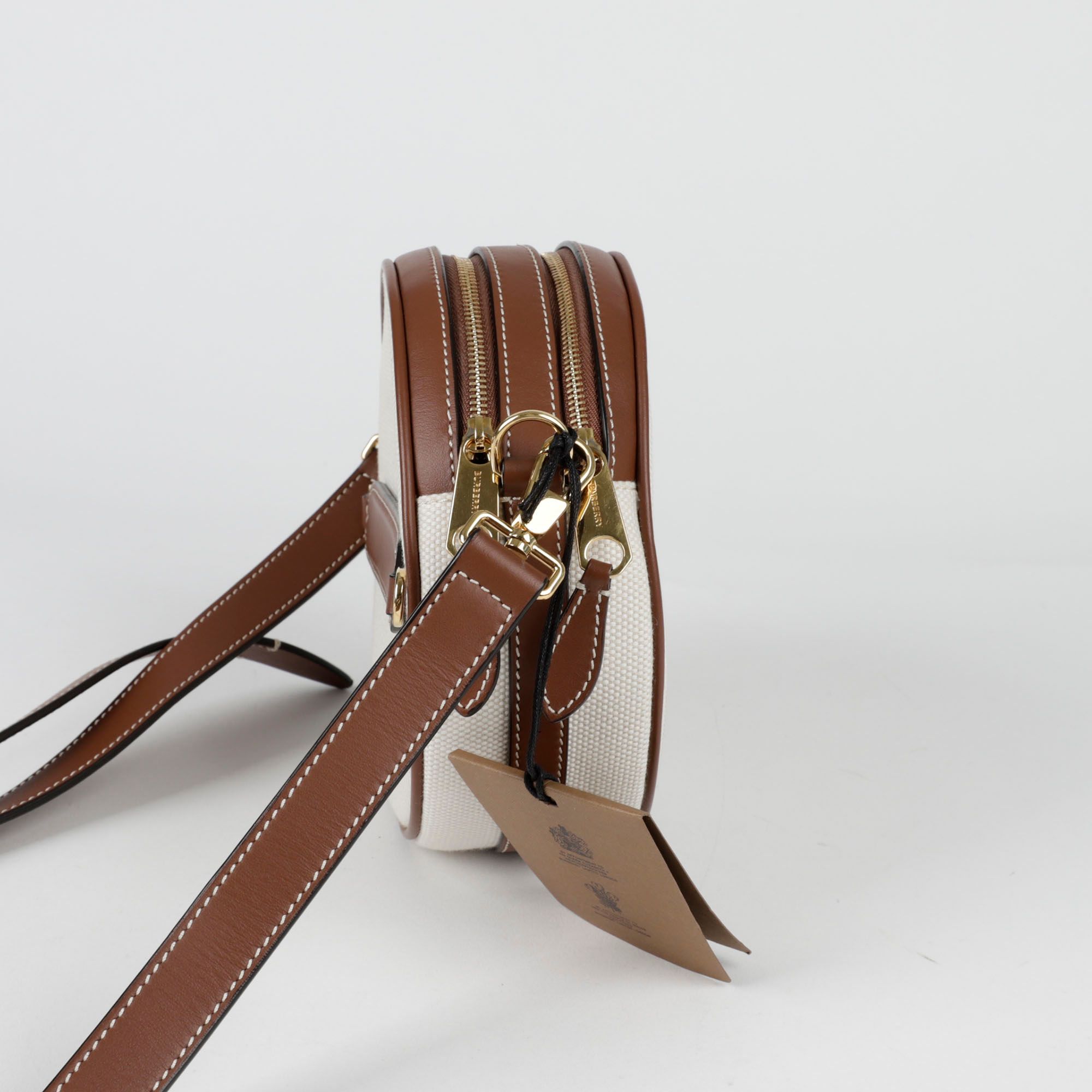 Burberry Louis Round Shoulder Crossbody Bag 8051847 Burberry Louis Round Shoulder Crossbody Bag 8051847