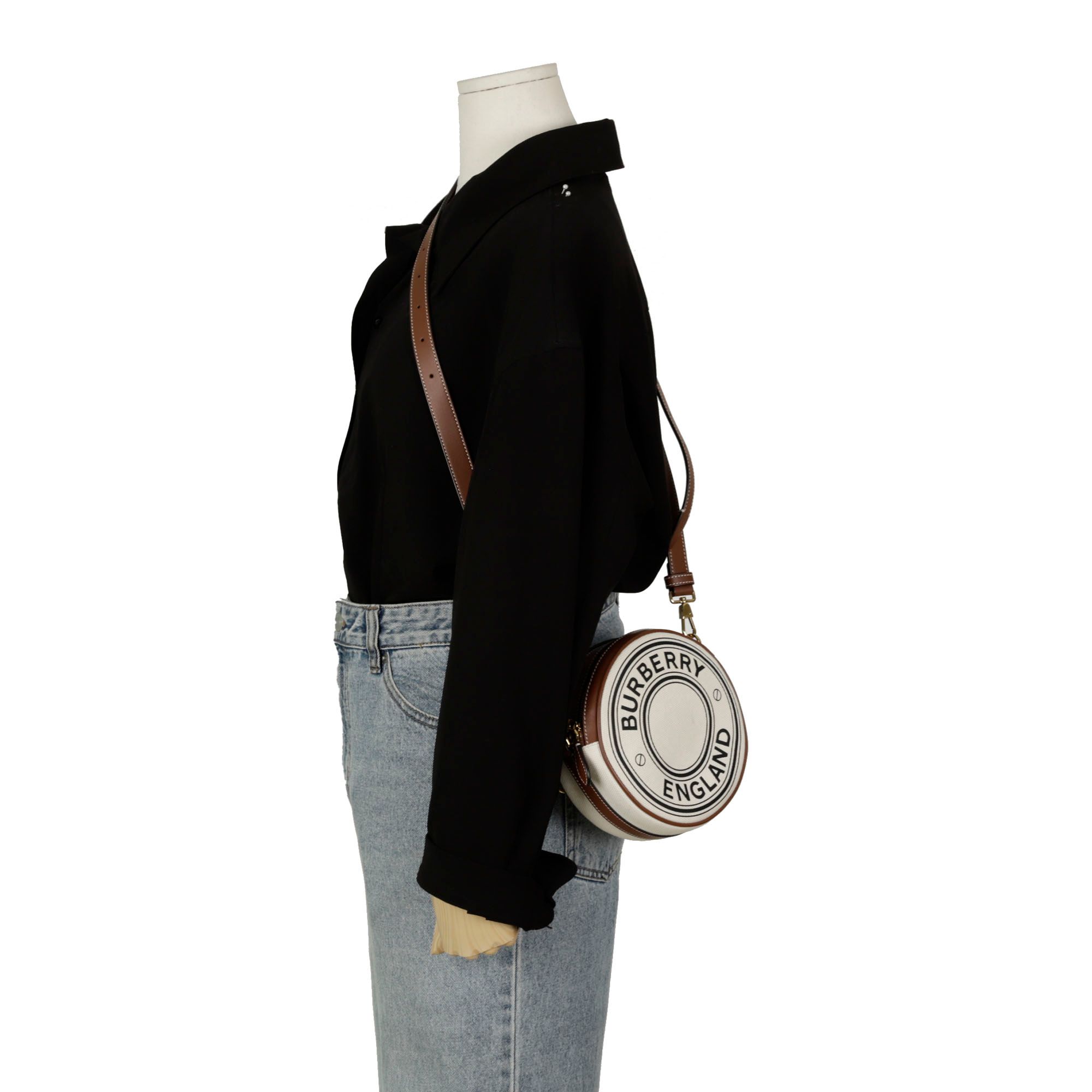 Burberry Round Shoulder Crossbody Bag 8051847 | eBay Burberry Round Shoulder Crossbody Bag 8051847 | eBay