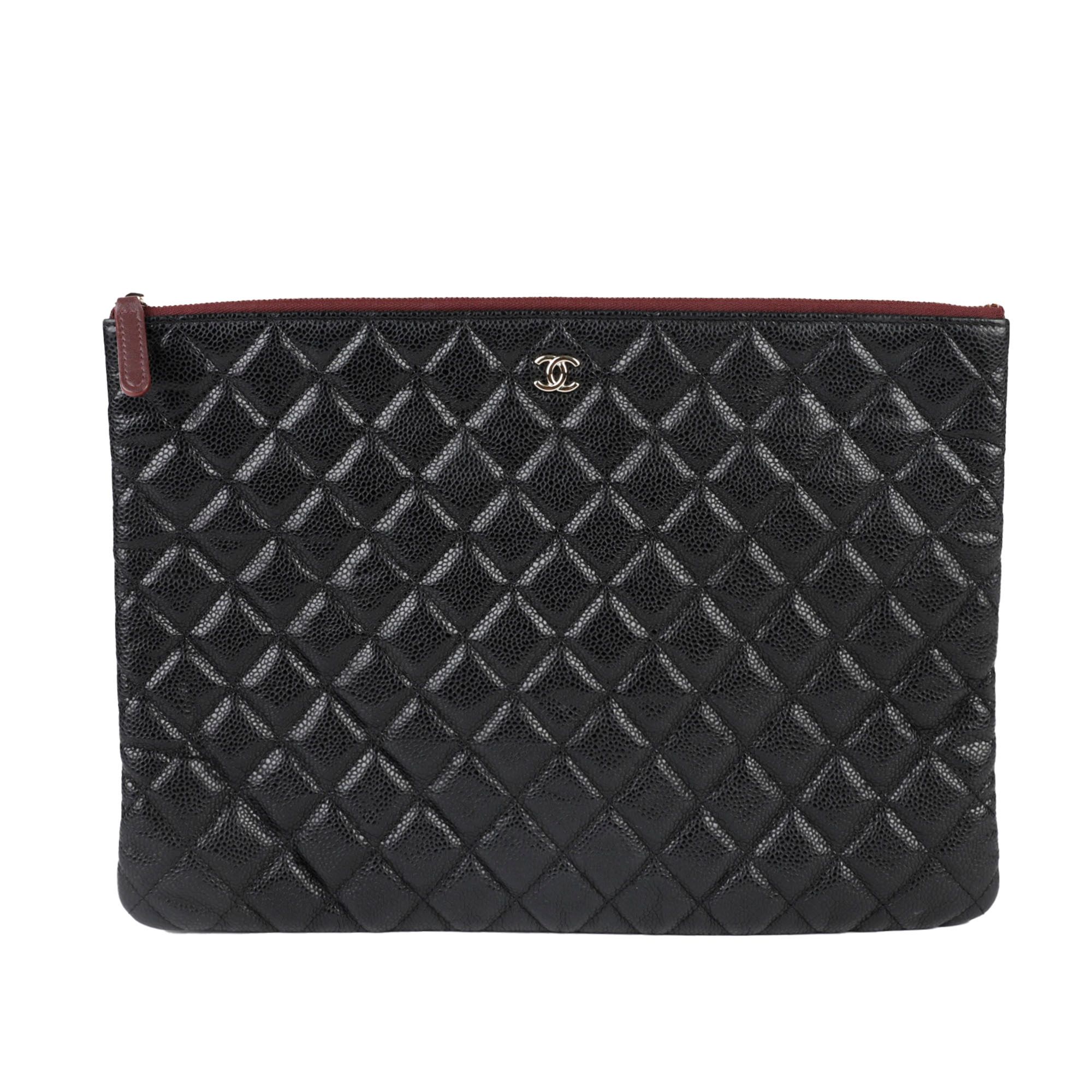 CHANEL ブラックレザー クラッチバッグブランド