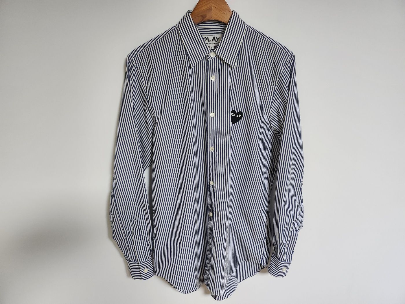 Comme Des Garcons Stripe Heart Patch Men's Shirt AZ-B008