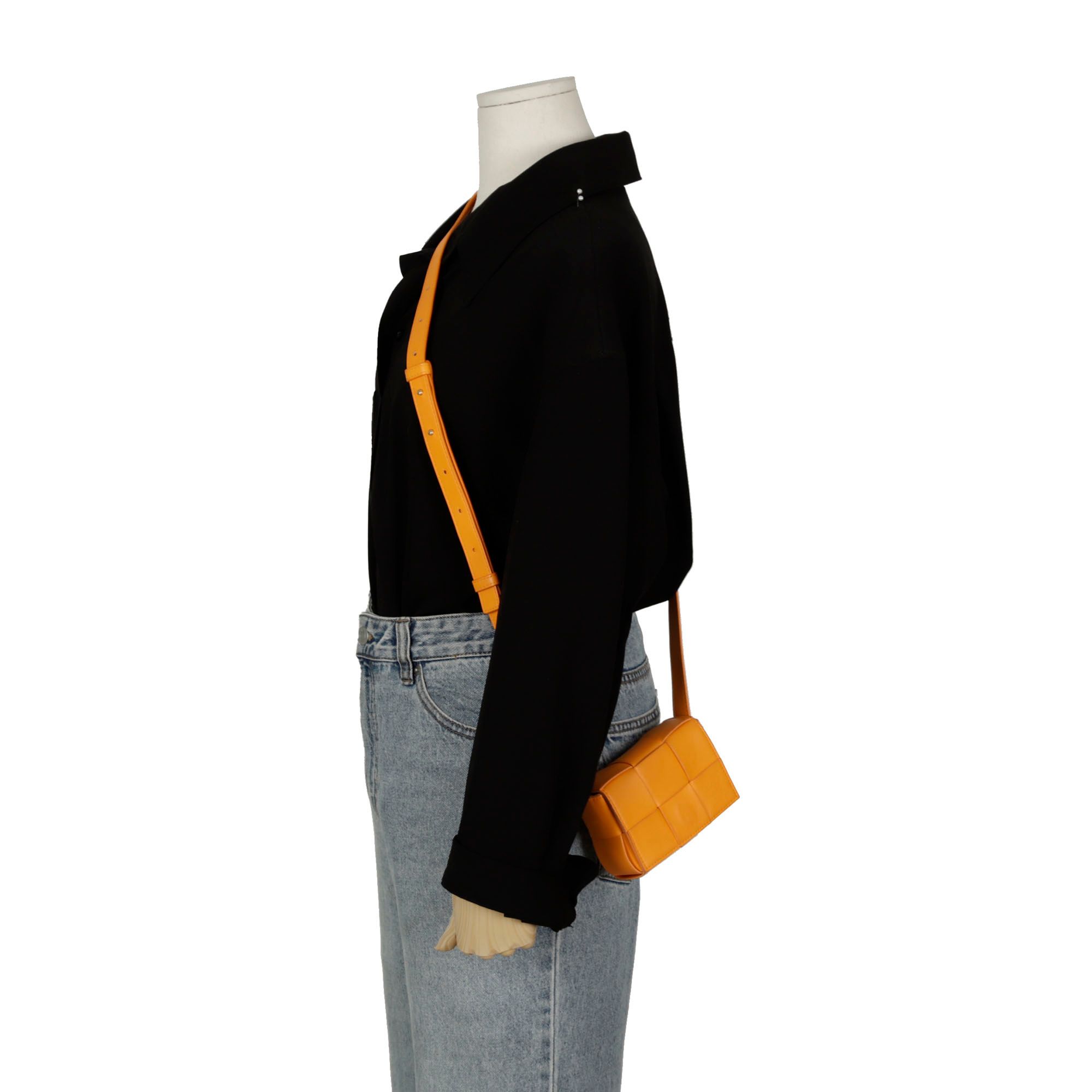 人気大割引 Bottega Veneta Bag Crossbody Shoulder Mini Cassette Candy バッグ