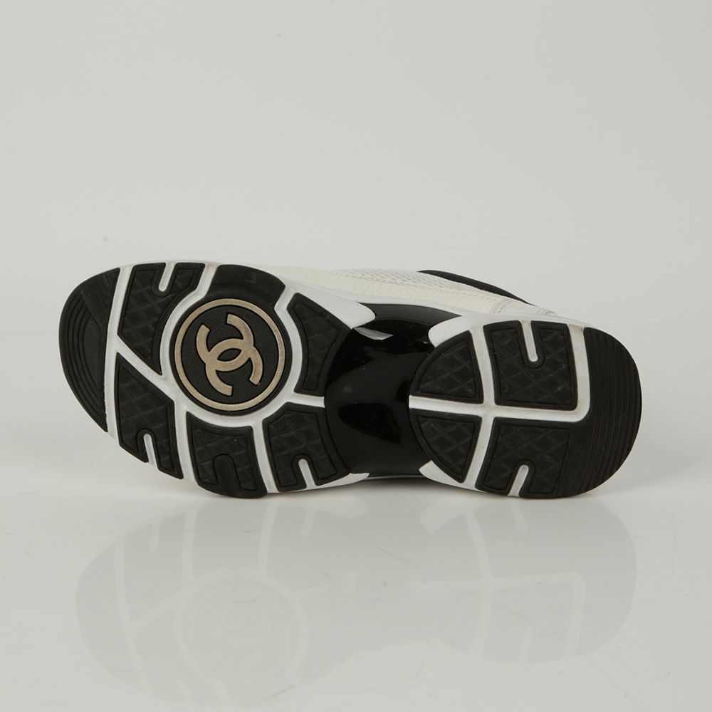 CHANEL CC Logo Tennis Sneakers Size 35 G38299 | eBay