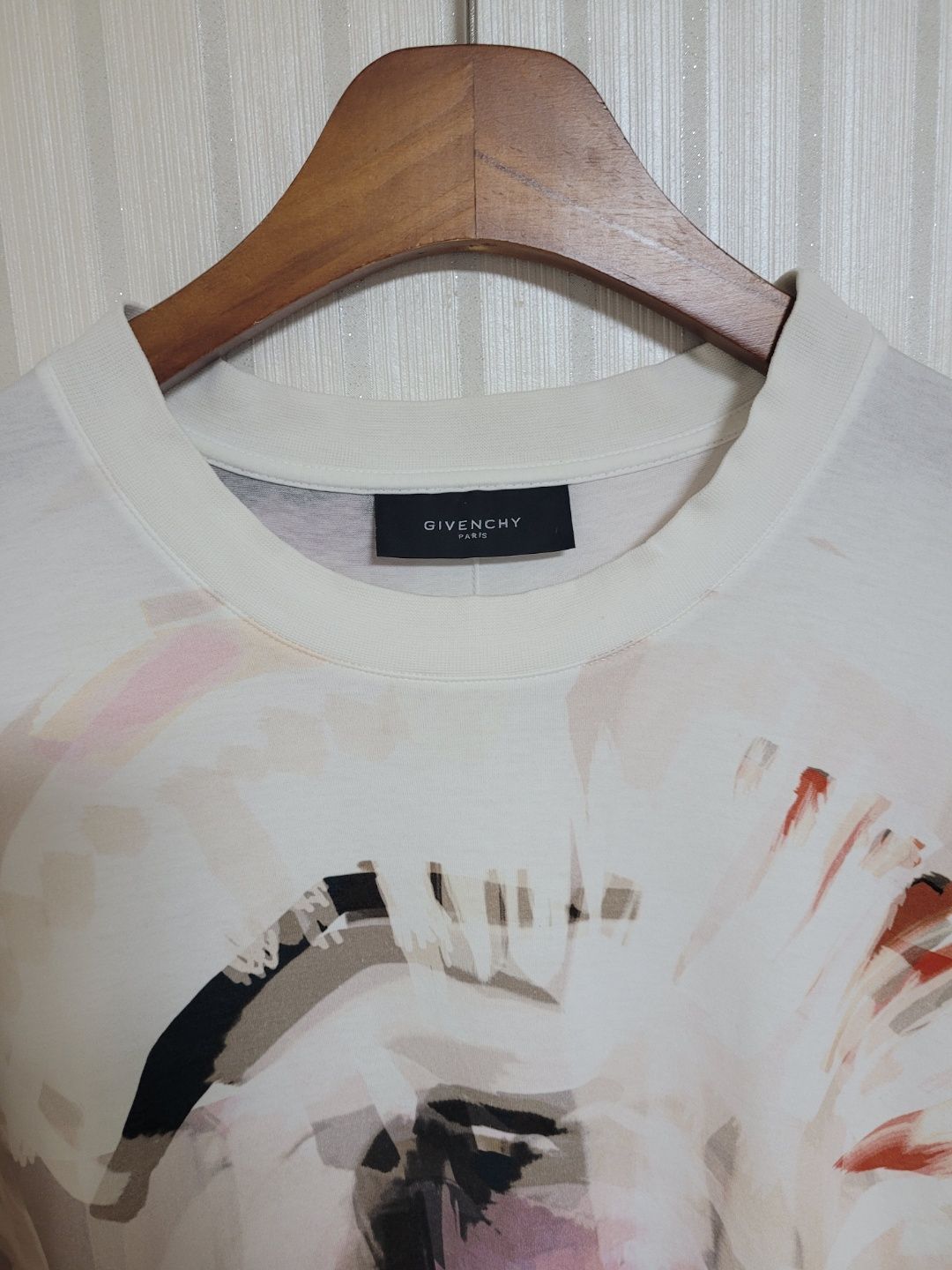GIVENCHY オーバーサイズ Tシャツ
