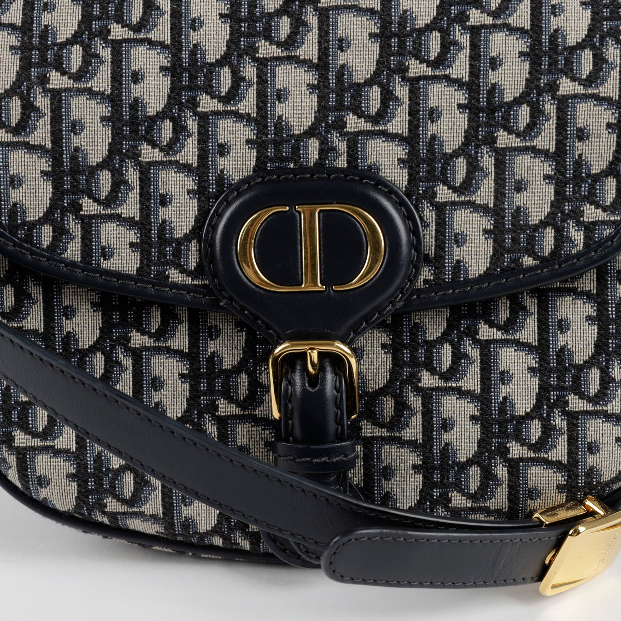Dior M9319UTZQ Medium Shoulder Crossbody Bag 121049190 | eBay
